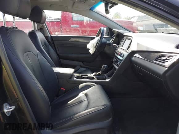 2018 Hyundai Sonata SEL z VIN 5NPE34AF1JH643730, wystawiony jako IAAI lot #42087230 z przebiegiem 103 804 mil mil oraz . Historia ofert i sprzedaży dostępna na DreamBid. Obrazek 5.