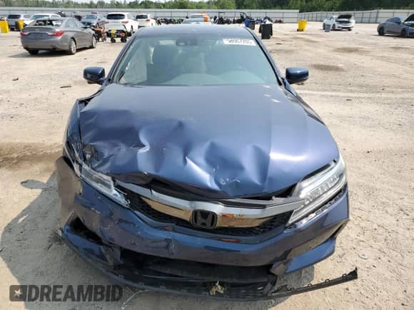 2017 Honda Accord Touring with VIN 1HGCT2B09HA002446, listed as a Copart auction lot 58967205 with 50,493 mi miles and Salvage title. Bid and sale history available at DreamBid. Image 5.