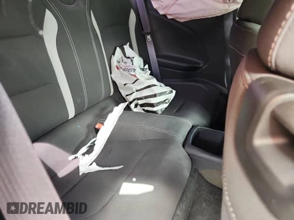 2016 Chevrolet Camaro 1LT с VIN 1G1FB1RS0G0184745, выставлен на аукционе Copart как лот 64376375 с пробегом 135 538 миль миль и Списание • Salvage title. История ставок и продаж доступна на DreamBid. Изображение 10.