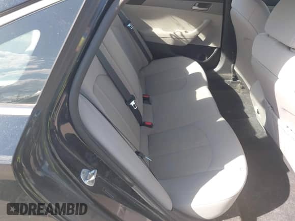 2018 Hyundai Sonata Eco с VIN 5NPE24AA6JH707462, выставлен на аукционе IAAI как лот 43080642 с пробегом 123 664 миль миль и . История ставок и продаж доступна на DreamBid. Изображение 8.