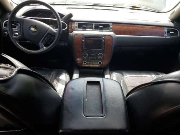 2007 Chevrolet Avalanche 2LT z VIN 3GNEK12367G110898, wystawiony jako Copart lot #69440765 z przebiegiem 285 019 mil mil oraz Czysty tytuł • Clean title. Historia ofert i sprzedaży dostępna na DreamBid. Obrazek 8.