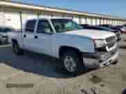 2005 Chevrolet Silverado 1500 LS с VIN 2GCEK13T151331497, выставлен на аукционе Copart как лот 83784785 с пробегом 224 111 миль миль и Списание • Salvage title. История ставок и продаж доступна на DreamBid. Изображение 4.