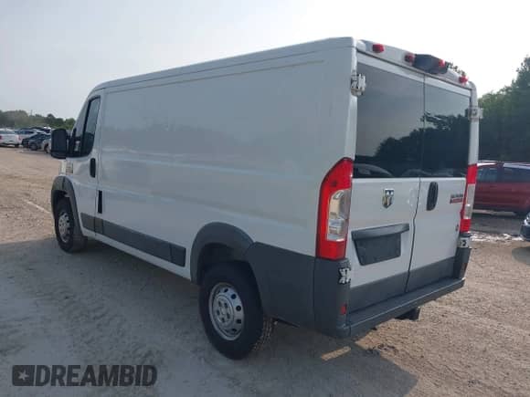 2015 Ram ProMaster Cargo с VIN 3C6TRVAGXFE517633, выставлен на аукционе IAAI как лот 42202082 с пробегом 288 807 миль миль и . История ставок и продаж доступна на DreamBid. Изображение 3.