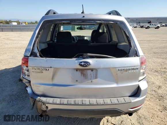 2013 Subaru Forester X Premium z VIN JF2SHADC7DH435733, wystawiony jako Copart lot #65692305 z przebiegiem 189 914 mil mil oraz Szkoda całkowita • Salvage title. Historia ofert i sprzedaży dostępna na DreamBid. Obrazek 6.
