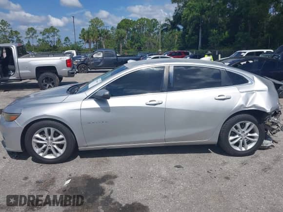 2017 Chevrolet Malibu Hybrid с VIN 1G1ZJ5SU0HF232262, выставлен на аукционе IAAI как лот 42686061 с пробегом 121 898 миль миль и . История ставок и продаж доступна на DreamBid. Изображение 15.