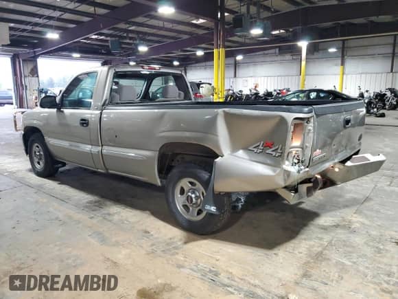 2000 GMC Sierra 1500 SLE z VIN 1GTEK14T7YE299382, wystawiony jako Copart lot #81603295 z przebiegiem 128 560 mil mil oraz Szkoda całkowita • Salvage title. Historia ofert i sprzedaży dostępna na DreamBid. Obrazek 2.