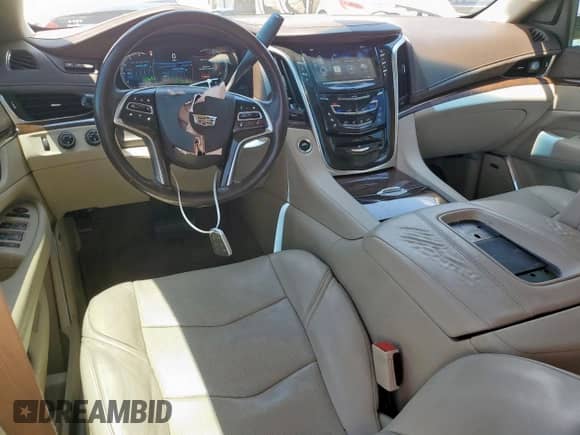 2016 Cadillac Escalade ESV Luxury Collection с VIN 1GYS4HKJ6GR454335, выставлен на аукционе Copart как лот 61392225 с пробегом 124 999 миль миль и Списание • Salvage title. История ставок и продаж доступна на DreamBid. Изображение 8.