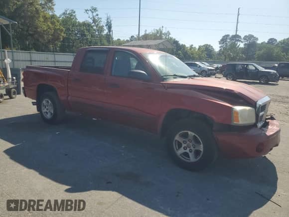 2006 Dodge Dakota SLT с VIN 1D7HE48N16S575464, выставлен на аукционе Copart как лот 65979685 с пробегом 156 658 миль миль и На запчасти • Non repairable. История ставок и продаж доступна на DreamBid. Изображение 4.