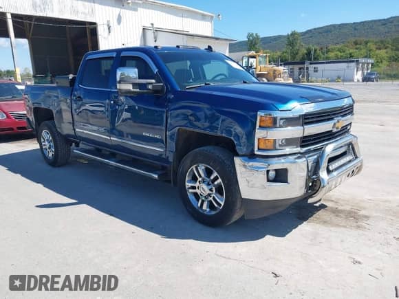 2015 Chevrolet Silverado 2500HD LTZ с VIN 1GC1KWEG0FF537691, выставлен на аукционе IAAI как лот 43192588 с пробегом 242 246 миль миль и . История ставок и продаж доступна на DreamBid. Изображение 1.
