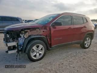 2022 Jeep Compass Latitude с VIN 3C4NJDBB6NT123398, выставлен на аукционе Copart как лот 70117285 с пробегом 67 491 миль миль и Списание • Salvage title. История ставок и продаж доступна на DreamBid. Изображение 1.