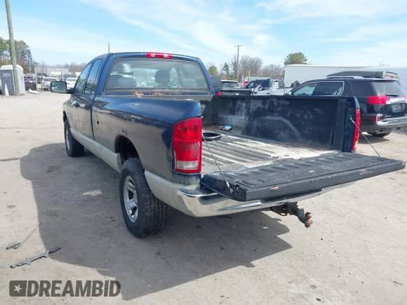 2005 Dodge 1500 SLT with VIN 1D7HU18N05J592925, listed as a IAAI auction lot 41768555 with 264,523 mi miles and . Bid and sale history available at DreamBid. Image 3.