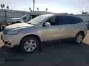 2013 Chevrolet Traverse LT z VIN 1GNKRGKD2DJ160752, wystawiony jako Copart lot #48737845 z przebiegiem Nie podano mil oraz Czysty tytuł • Clean title. Historia ofert i sprzedaży dostępna na DreamBid. Obrazek 1.