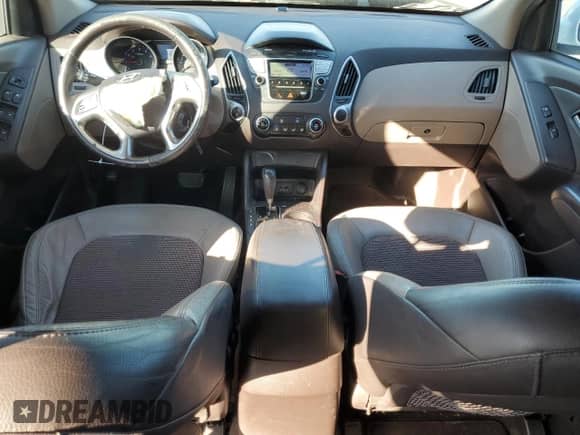 2011 Hyundai Tucson GLS с VIN KM8JU3AC9BU150537, выставлен на аукционе Copart как лот 83864085 с пробегом 157 131 миль миль и Списание • Salvage title. История ставок и продаж доступна на DreamBid. Изображение 8.