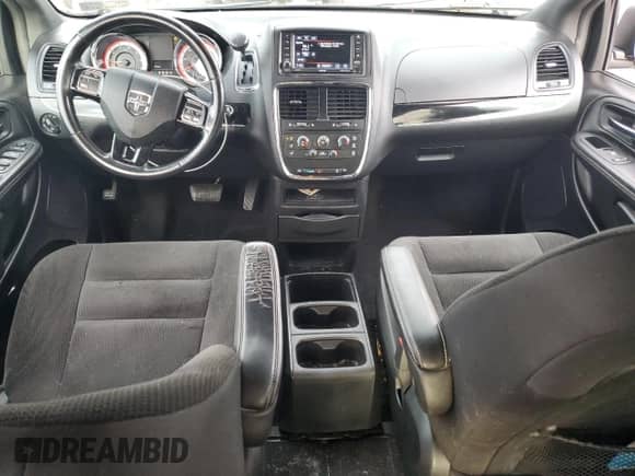 2018 Dodge Grand Caravan SE Plus with VIN 2C4RDGBG2JR254914, listed as a Copart auction lot 69384195 with 117,140 mi miles and Salvage title. Bid and sale history available at DreamBid. Image 8.