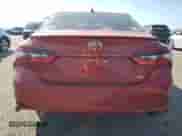 2022 Toyota Camry SE z VIN 4T1G11AK9NU025413, wystawiony jako Copart lot #82281465 z przebiegiem 70 268 mil mil oraz Szkoda całkowita • Salvage title. Historia ofert i sprzedaży dostępna na DreamBid. Obrazek 6.