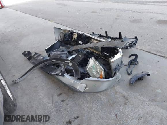 2015 Ram 1500 Laramie Limited with VIN 1C6RR7PT1FS788507, listed as a IAAI auction lot 42400146 with 129,572 mi miles and . Bid and sale history available at DreamBid. Image 12.