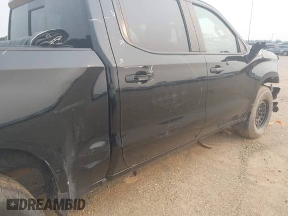 2020 Chevrolet Silverado 1500 RST с VIN 1GCUYEEL5LZ193627, выставлен на аукционе IAAI как лот 40969108 с пробегом 113 517 миль миль и . История ставок и продаж доступна на DreamBid. Изображение 17.