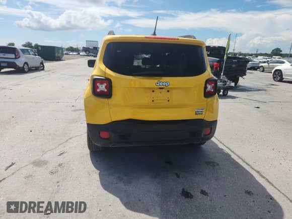 2017 Jeep Renegade Latitude с VIN ZACCJABB4HPE80709, выставлен на аукционе Copart как лот 82255685 с пробегом 93 783 миль миль и На запчасти • Non repairable. История ставок и продаж доступна на DreamBid. Изображение 6.