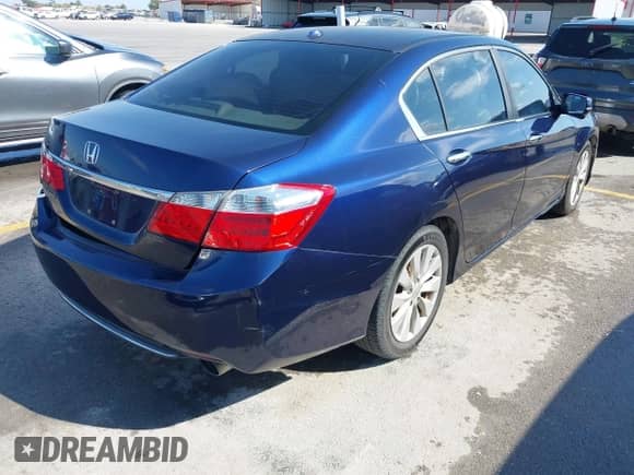 2014 Honda Accord EX-L with VIN 1HGCR2F80EA063288, listed as a IAAI auction lot 43398386 with 177,670 mi miles and . Bid and sale history available at DreamBid. Image 4.