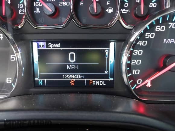 2018 GMC Sierra 1500 SLT z VIN 3GTU2NEC2JG556450, wystawiony jako IAAI lot #42597145 z przebiegiem 122 940 mil mil oraz . Historia ofert i sprzedaży dostępna na DreamBid. Obrazek 15.