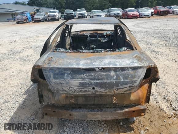 2005 Dodge Neon SXT with VIN 1B3ES56C35D282702, listed as a Copart auction lot 82068895 with Not provided miles and Non repairable. Bid and sale history available at DreamBid. Image 6.