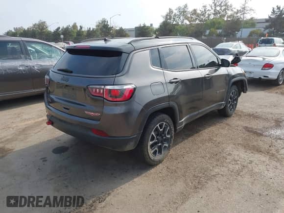 2019 Jeep Compass Trailhawk с VIN 3C4NJDDB4KT721966, выставлен на аукционе IAAI как лот 42974898 с пробегом 119 602 миль миль и . История ставок и продаж доступна на DreamBid. Изображение 4.