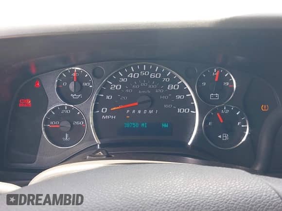 2020 Chevrolet Express Passenger LS with VIN 1GAZGNFG1L1240914, listed as a IAAI auction lot 42558334 with 38,750 mi miles and . Bid and sale history available at DreamBid. Image 7.