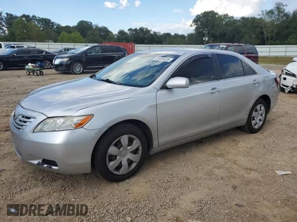 2007 Toyota Camry LE с VIN 4T1BE46K17U655941, выставлен на аукционе Copart как лот 81028335 с пробегом 254 032 миль миль и Списание • Salvage title. История ставок и продаж доступна на DreamBid. Изображение 1.