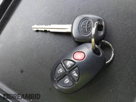 2012 Toyota Sienna with VIN 5TDKA3DC9CS013553, listed as a IAAI auction lot 42096137 with 181,993 mi miles and . Bid and sale history available at DreamBid. Image 11.