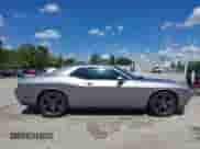 2013 Dodge Challenger SXT z VIN 2C3CDYAG6DH680794, wystawiony jako IAAI lot #43140092 z przebiegiem 162 518 mil mil oraz . Historia ofert i sprzedaży dostępna na DreamBid. Obrazek 13.