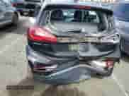 2017 Chevrolet Bolt EV Premier z VIN 1G1FX6S03H4191173, wystawiony jako Copart lot #66540943 z przebiegiem 66 507 mil mil oraz . Historia ofert i sprzedaży dostępna na DreamBid. Obrazek 6.