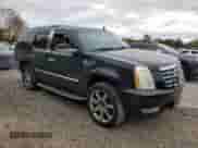 2007 Cadillac Escalade with VIN 1GYFK63857R298442, listed as a Copart auction lot 90537615 with 206,362 mi miles and Clean title. Bid and sale history available at DreamBid. Image 4.