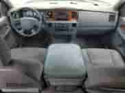 2006 Dodge 2500 SLT z VIN 3D7KR29C66G226013, wystawiony jako Copart lot #54842765 z przebiegiem 238 411 mil mil oraz Szkoda całkowita • Salvage title. Historia ofert i sprzedaży dostępna na DreamBid. Obrazek 8.