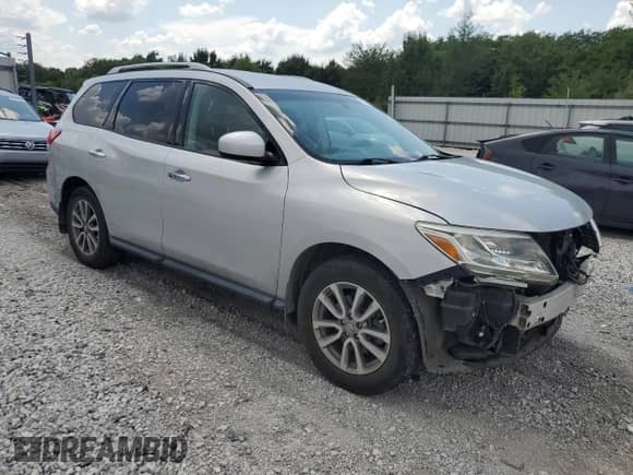 2015 Nissan Pathfinder S с VIN 5N1AR2MN5FC699351, выставлен на аукционе Copart как лот 67265755 с пробегом 124 795 миль миль и Списание • Salvage title. История ставок и продаж доступна на DreamBid. Изображение 4.