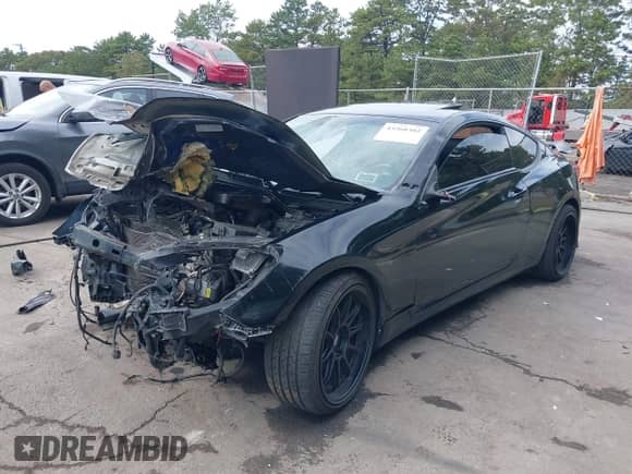 2015 Hyundai Genesis Coupe Ultimate с VIN KMHHU6KJ5FU129803, выставлен на аукционе IAAI как лот 43268302 с пробегом 97 986 миль миль и . История ставок и продаж доступна на DreamBid. Изображение 17.