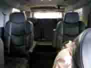 2019 Cadillac Escalade ESV Luxury с VIN 1GYS4HKJ2KR138634, выставлен на аукционе Copart как лот 53454755 с пробегом 104 098 миль миль и Списание • Salvage title. История ставок и продаж доступна на DreamBid. Изображение 10.