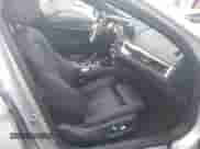 2019 BMW 5 Series 530i xDrive с VIN WBAJA7C55KG910400, выставлен на аукционе IAAI как лот 42850313 с пробегом 50 566 миль миль и . История ставок и продаж доступна на DreamBid. Изображение 5.