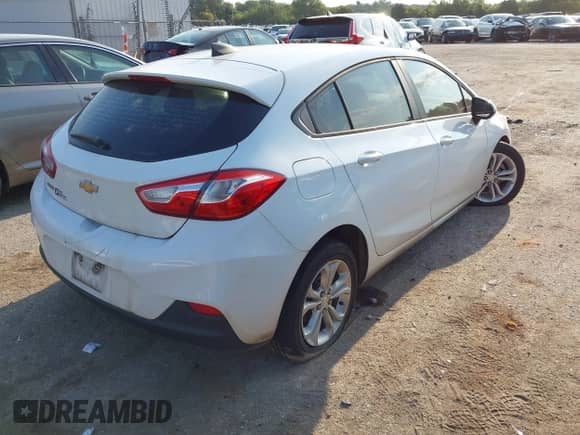 2019 Chevrolet Cruze LS с VIN 3G1BC6SM9KS567718, выставлен на аукционе IAAI как лот 43161433 с пробегом 90 544 миль миль и . История ставок и продаж доступна на DreamBid. Изображение 4.