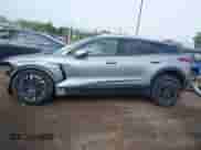 2024 Chevrolet Blazer EV eAWD LT с VIN 3GNKDBRJ0RS277894, выставлен на аукционе IAAI как лот 42622339 с пробегом 5 034 миль миль и . История ставок и продаж доступна на DreamBid. Изображение 15.