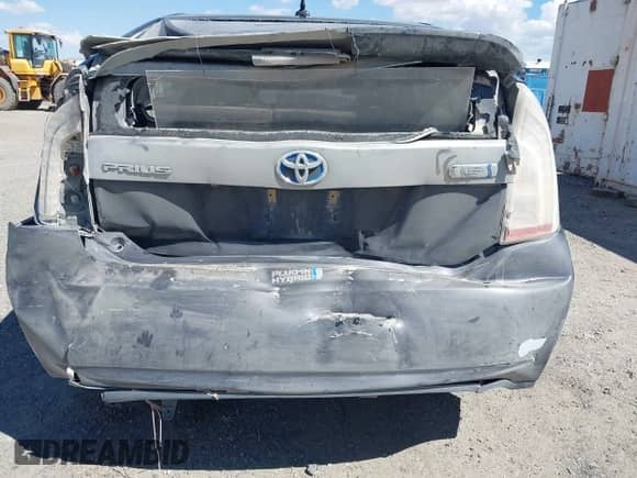 2014 Toyota Prius z VIN JTDKN3DP6E3059594, wystawiony jako IAAI lot #43221101 z przebiegiem 218 595 mil mil oraz . Historia ofert i sprzedaży dostępna na DreamBid. Obrazek 6.