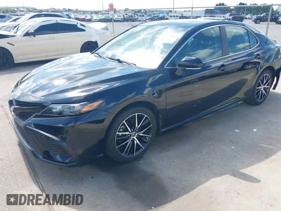 2023 Toyota Camry SE с VIN 4T1G11AK2PU771320, выставлен на аукционе IAAI как лот 42341023 с пробегом 42 568 миль миль и . История ставок и продаж доступна на DreamBid. Изображение 19.