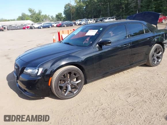 2022 Chrysler 300 S with VIN 2C3CCABG7NH130918, listed as a IAAI auction lot 43136838 with 66,506 mi miles and . Bid and sale history available at DreamBid. Image 2.