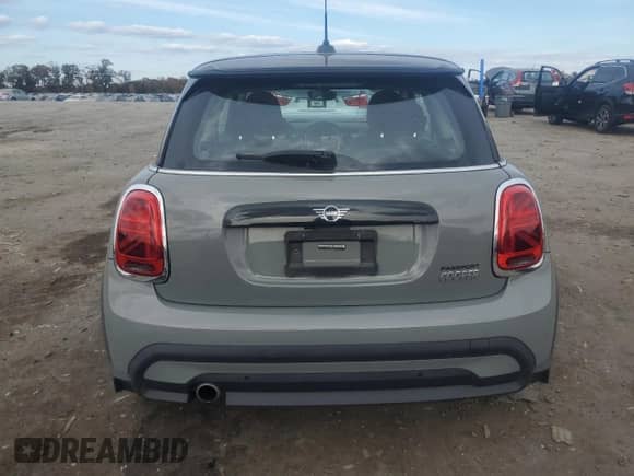 2022 MINI Hardtop Cooper with VIN WMW33DH07N2P64310, listed as a Copart auction lot 89850335 with 17,503 mi miles and Salvage title. Bid and sale history available at DreamBid. Image 6.
