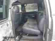 2002 Chevrolet Silverado 1500HD LS с VIN 1GCGK13U42F189958, выставлен на аукционе IAAI как лот 41670721 с пробегом 238 497 миль миль и . История ставок и продаж доступна на DreamBid. Изображение 8.