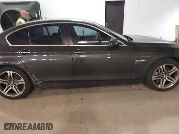 2012 BMW 5 Series 550i xDrive with VIN WBAFU9C54CC786993, listed as a IAAI auction lot 41180010 with 108,901 mi miles and . Bid and sale history available at DreamBid. Image 13.