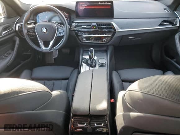 2023 BMW 5 Series 530i with VIN WBA53BH04PCN04134, listed as a Copart auction lot 85890585 with 16,079 mi miles and Clean title. Bid and sale history available at DreamBid. Image 8.