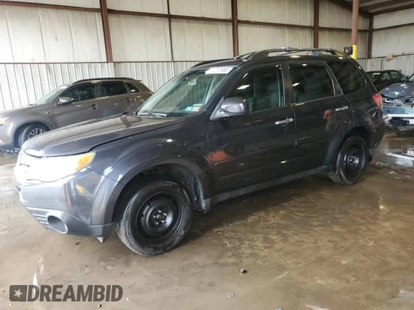 2011 Subaru Forester X Limited z VIN JF2SHAFC4BH753190, wystawiony jako Copart lot #57217885 z przebiegiem 108 408 mil mil oraz Szkoda całkowita • Salvage title. Historia ofert i sprzedaży dostępna na DreamBid. Obrazek 1.