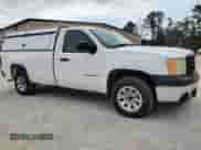 2008 GMC Sierra 1500 Work Truck z VIN 1GTEC14X48Z129263, wystawiony jako IAAI lot #41748174 z przebiegiem 263 584 mil mil oraz . Historia ofert i sprzedaży dostępna na DreamBid. Obrazek 2.