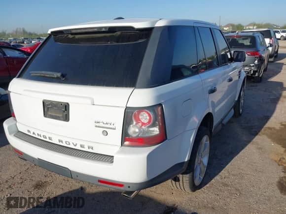 2011 Land Rover Range Rover Sport SC with VIN SALSH2E44BA267947, listed as a IAAI auction lot 41860191 with 171,351 mi miles and . Bid and sale history available at DreamBid. Image 4.