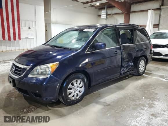 2008 Honda Odyssey EX z VIN 5FNRL38448B102616, wystawiony jako Copart lot #80720745 z przebiegiem 88 223 mil mil oraz Szkoda całkowita • Salvage title. Historia ofert i sprzedaży dostępna na DreamBid. Obrazek 1.